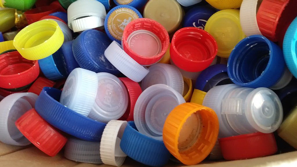 Plastičnim čepovima do skupih lijekova